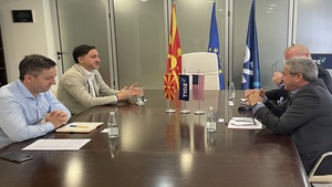 Drejtori Dimovski realizoi takim me përfaqësues nga Ambasada Amerikane në Maqedoni