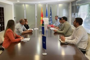 Takim me Çirijako Lo Konte, drejtor i kompanisë Vitek